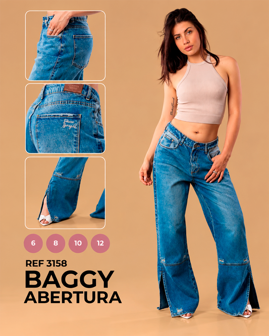 Baggy Azul Medio con Aberturas en el Bajo y Detalles Rotos Ref 3158