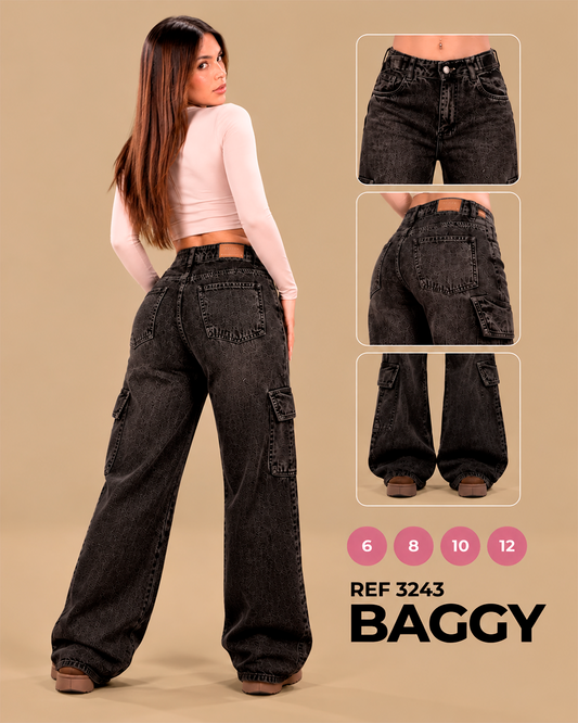 Baggy Cargo Negro con Bolsillos Laterales Pierna Ancha